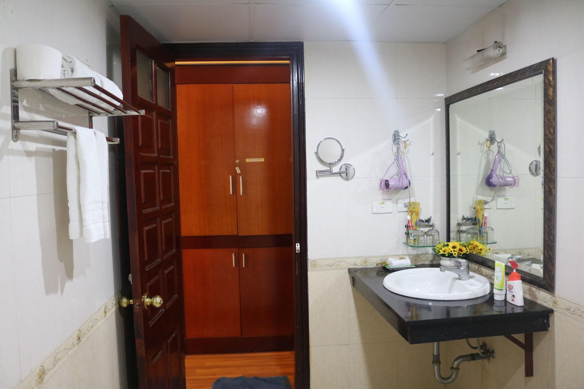 A25 Hotel - 45B Giang Vo Ханой Экстерьер фото